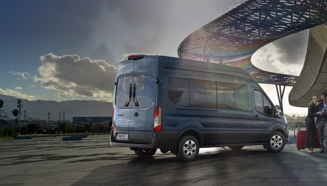 17-Seater Minibus Hire for Airport Transfers in Southampton